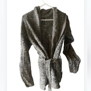 Cardigan Gap Grey